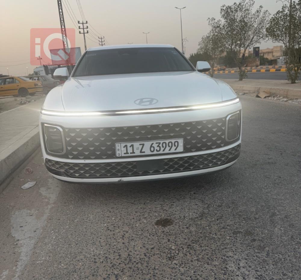 هيونداي أزيرا